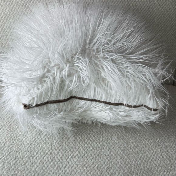 Faux Fur pillow covers (3) - Picture 3 of 8